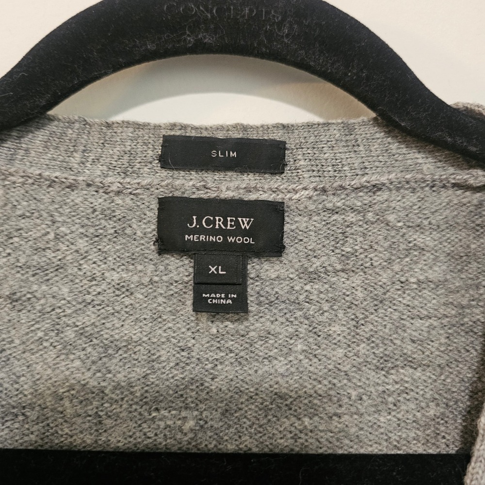 J.Crew Mens Cardigan XL Gray Merino Wool Slim Fit Elbow Patch Preppy Academia - Picture 3 of 7